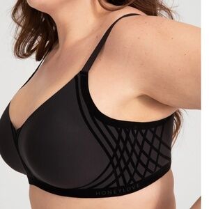 NWT HoneyLove Womens Silhouette Wireless Bonded Support Bra Sz L 38 B/C Black